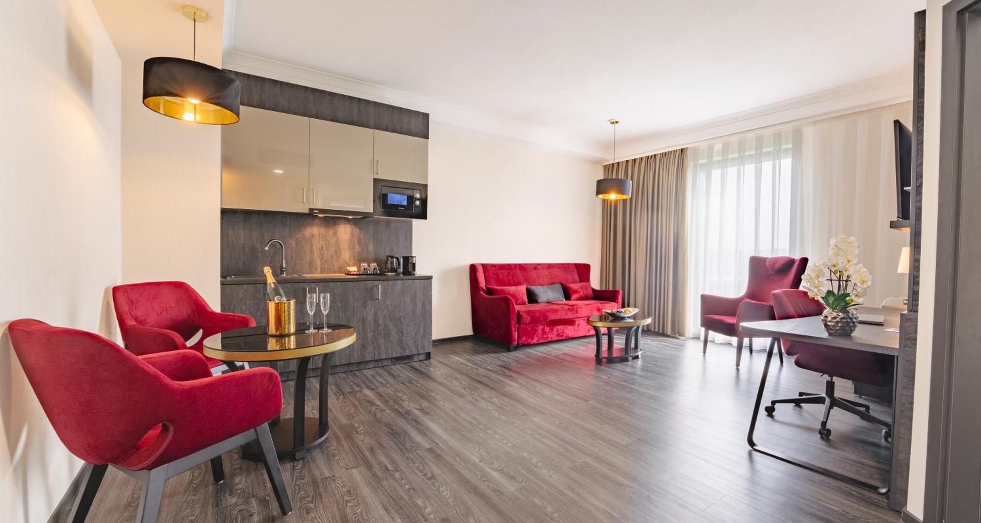 Plaza Premium Grand Winston Rijswijk Exterior foto