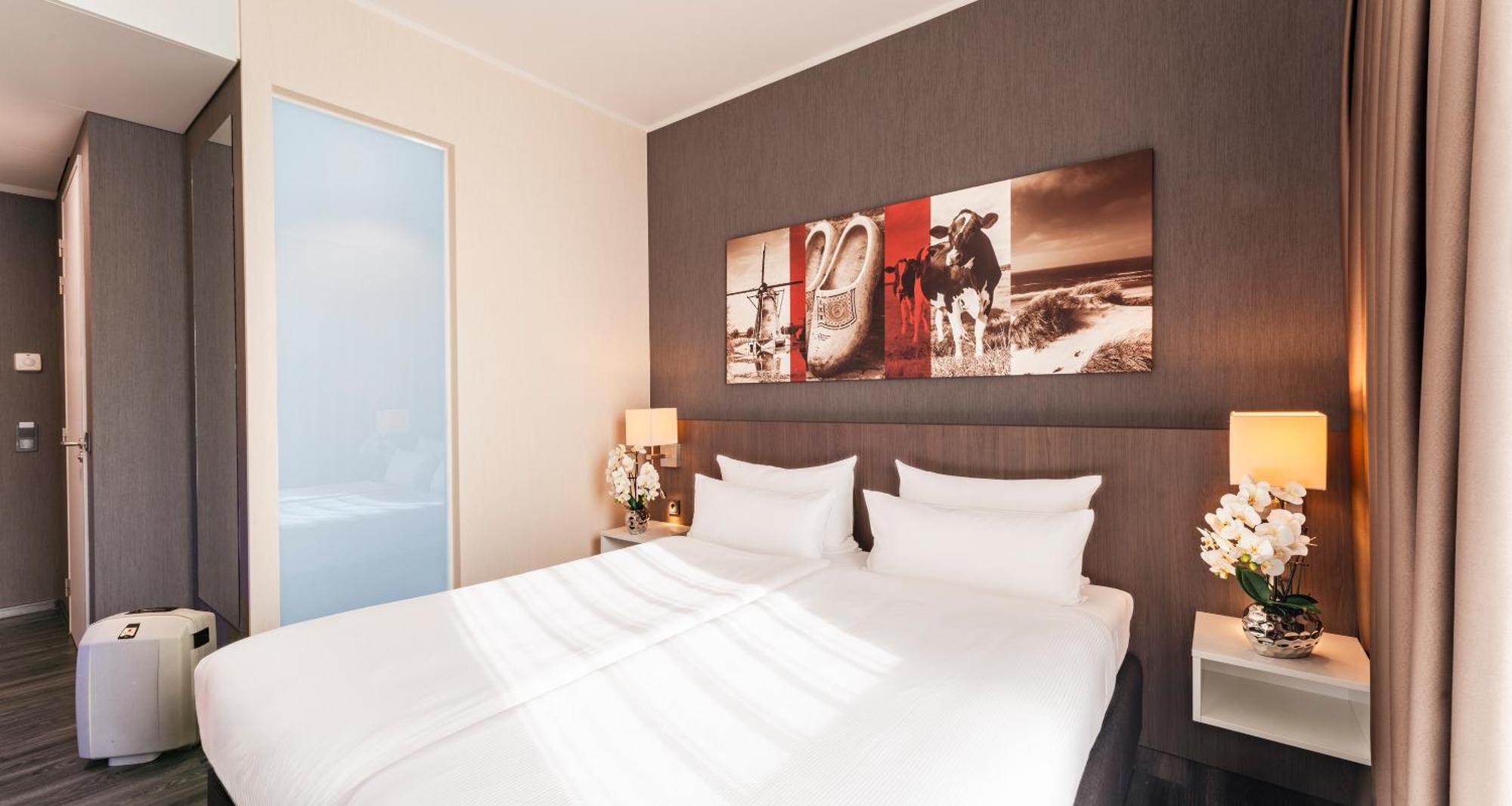 Plaza Premium Grand Winston Rijswijk Exterior foto